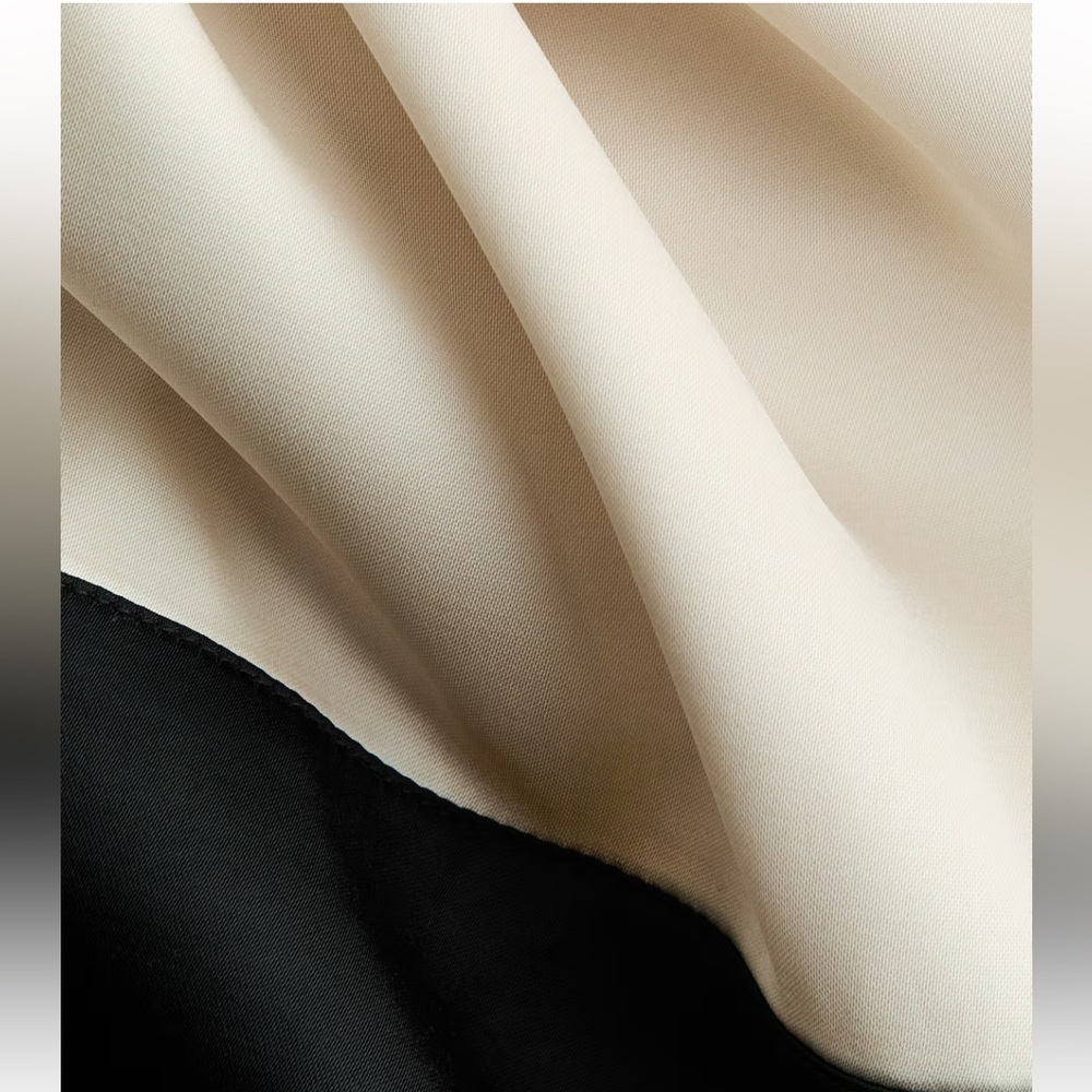 New H&M Elegant Two-Tone Draped Asymmetric Top - Picture 6 of 6